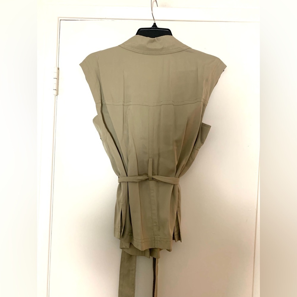 Banana Republic Sleeveless Belted Blazer Jacket in Light Beige - Picture 6 of 16